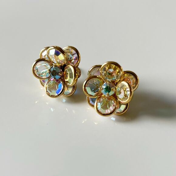 Vintage Austrian Crystal Floral Cluster Earrings Gold Tone Aurora Borealis - Picture 2 of 10